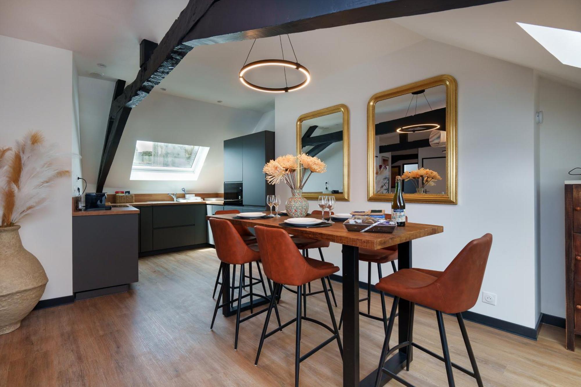 Dans Les Airs Apartment Кимпер Екстериор снимка