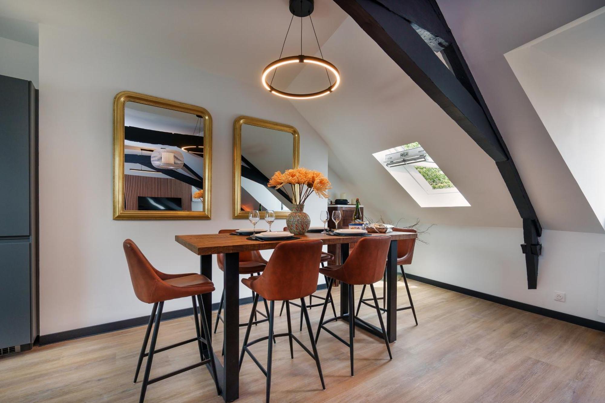Dans Les Airs Apartment Кимпер Екстериор снимка